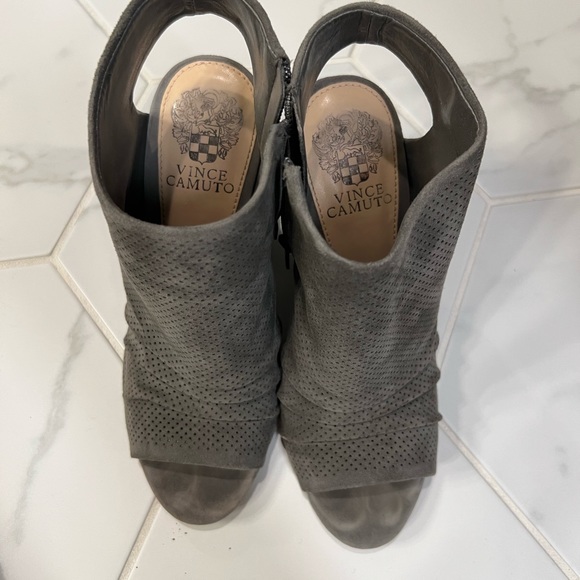 Vince camuto open toe booties - Picture 3 of 4